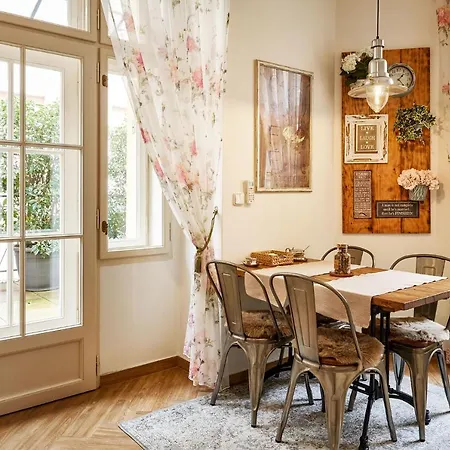 Pragueone Apartment,a/c,terrace