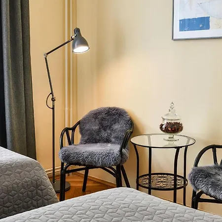 Lägenhet Pragueone Apartment,a/c,terrace *
