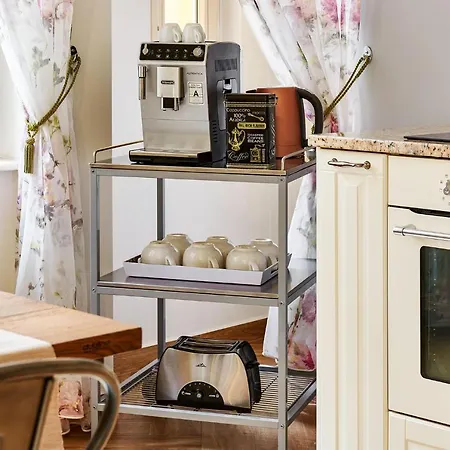 Pragueone Apartment,a/c,terrace Apartment Prague