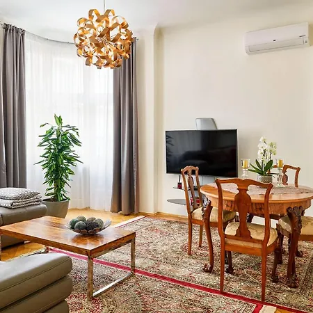 Lägenhet Pragueone Apartment,a/c,terrace *