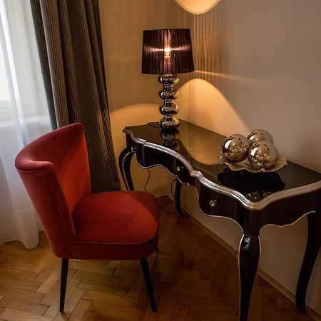 Pragueone Apartment,a/c,terrace Prag