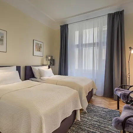Lägenhet Pragueone Apartment,a/c,terrace *