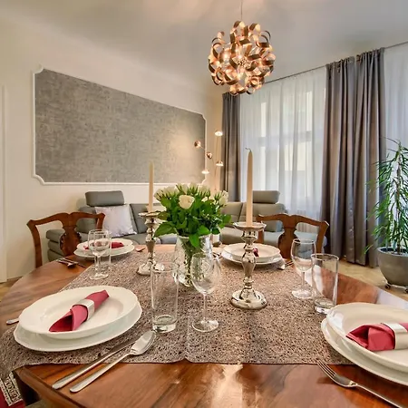 Pragueone Apartment,a/c,terrace * Prága